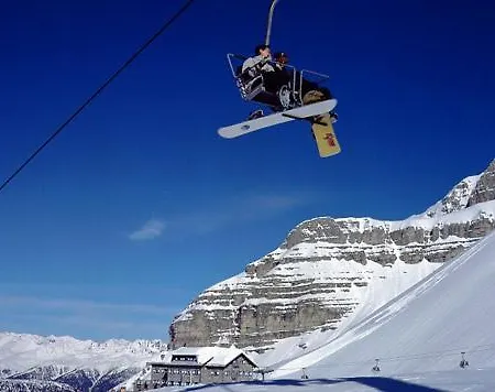 Pinzolo-dolomiti